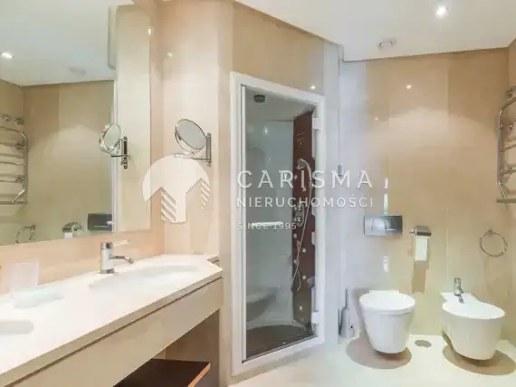 (18) Wspaniały apartament z widokiem na morze w Puerto Banus