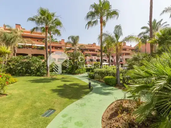 (20) Wspaniały apartament z widokiem na morze w Puerto Banus