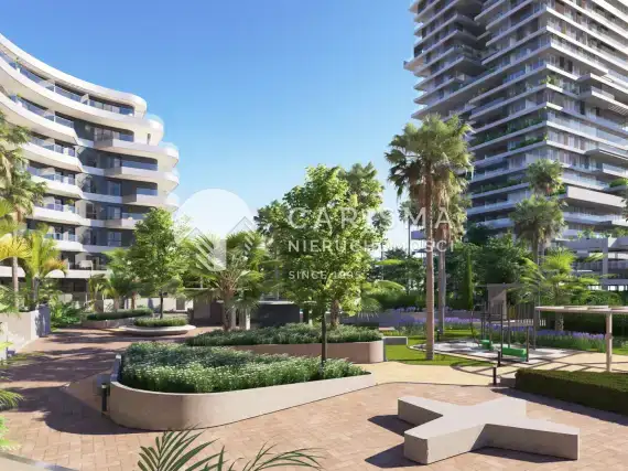(3) Nowe i nowoczesne apartamenty w budowie, blisko plaży w Maladze.