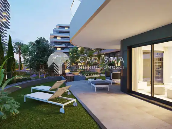(7) Nowe i nowoczesne apartamenty w budowie, blisko plaży w Maladze.