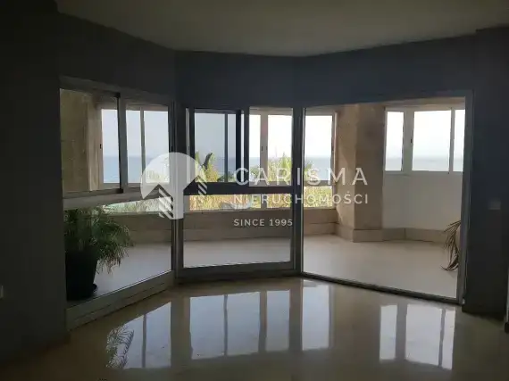 (33) Obszerny apartament z widokiem na morze w Maladze
