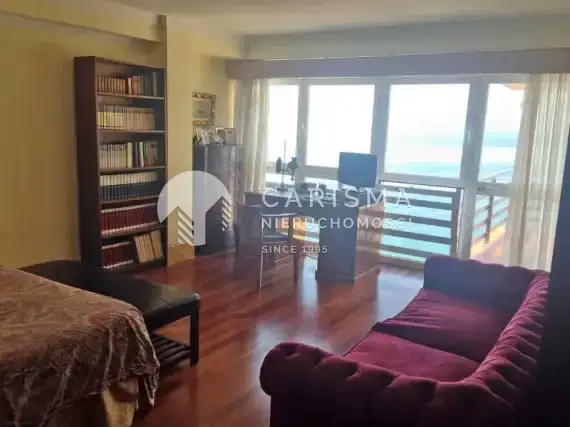 (6) Apartament w doskonałej lokalizacji, z widokiem na morze w Maladze