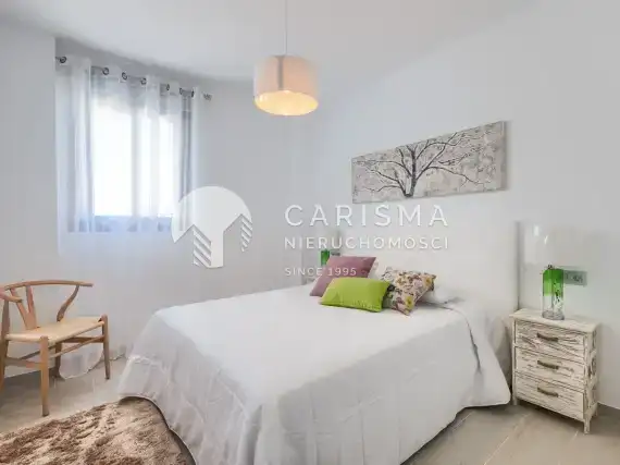 (9) Nowe apartamenty w dobrej lokalizacji, w Esteponie