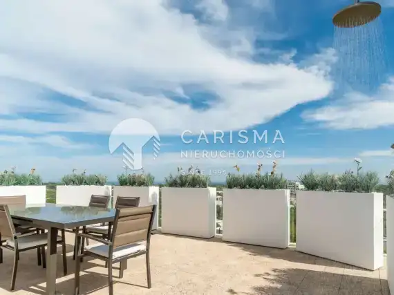 (6) Penthouse z 3 sypialniami Las Colinas Golf &amp; Country Club.