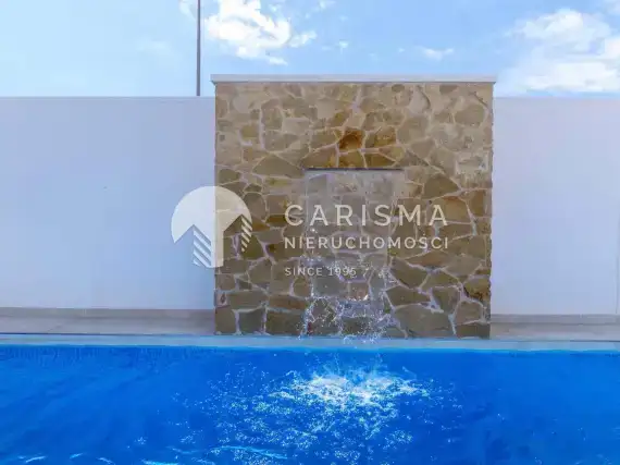 (4) Nowy dom z basenem 300m od plaży, Costa Blanca, Hiszpania.