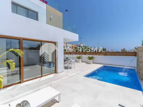 (3) Nowy dom z basenem 300m od plaży, Costa Blanca, Hiszpania.