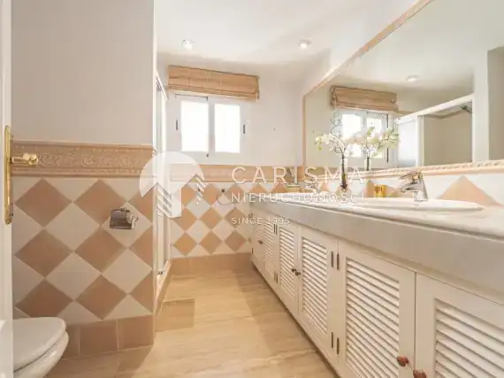 (16) Apartament z widokiem na morze, 150 metrów od plaży!
