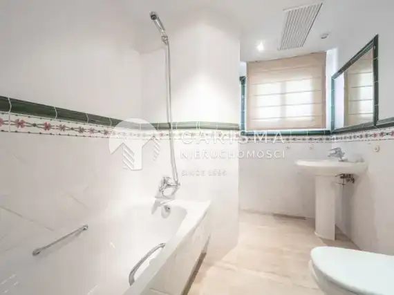(25) Apartament z widokiem na morze, 150 metrów od plaży!