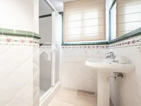 (26) Apartament z widokiem na morze, 150 metrów od plaży!