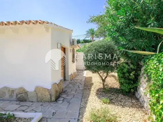 (34) Willa z widokiem na morze w Moraira