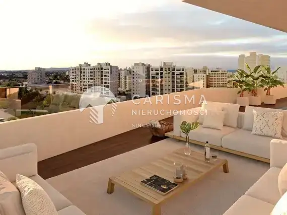 (15) Obszerne apartamenty na terenie zamkniętego kompleksu blisko plaży San Juan w Alicante