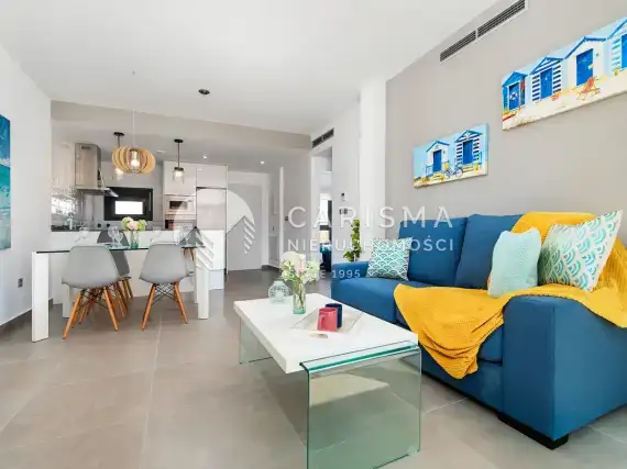 (11) Nowe apartamenty z basenem