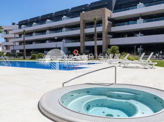 (6) Nowe apartamenty 600 m od plaży Playa Flamenca
