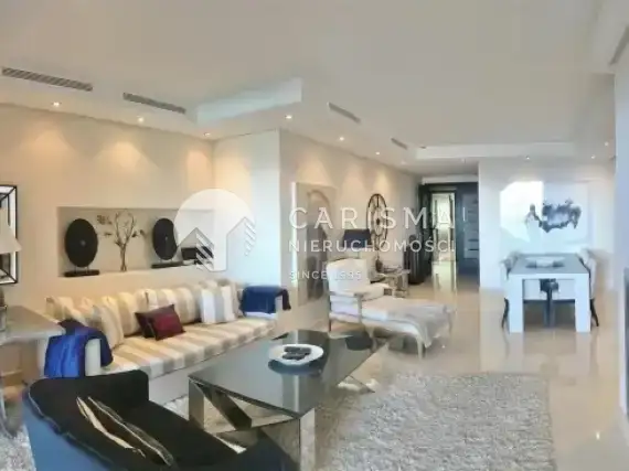Apartament w pierwszej linii brzegowej, Puerto Banus. 2