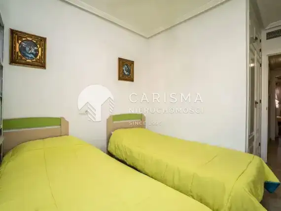 (8) Ładny apartament tylko 100 m od morza, w Campoamor