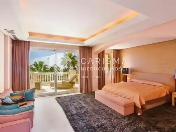 (10) Apartament z widokiem na morze w New Golden Mile