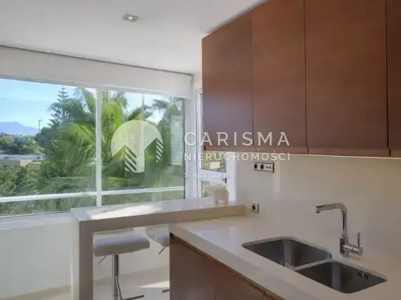 (17) Penthouse w Granados del Mar, Estepona.