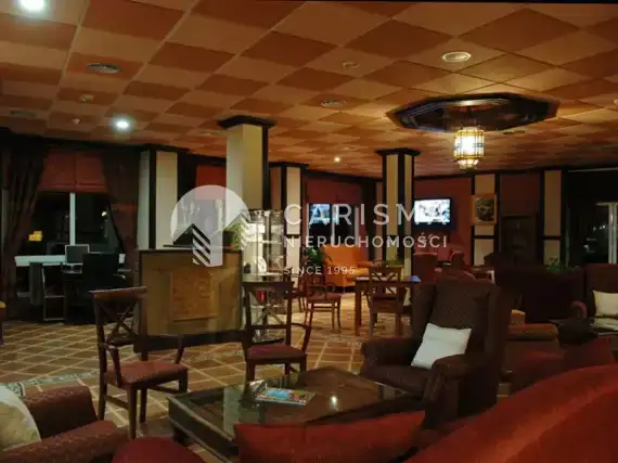 (20) Hotel z widokiem na morze w Ojen, Marbella.