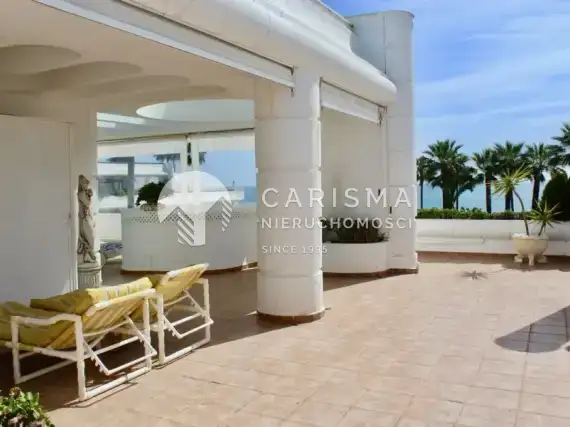 (7) Penthouse na terenie zamkniętego osiedla tuż przy plaży