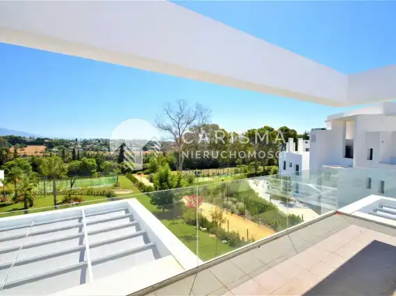 (32) Nowy, luksusowy penthouse w Atalaya, Costa del Sol