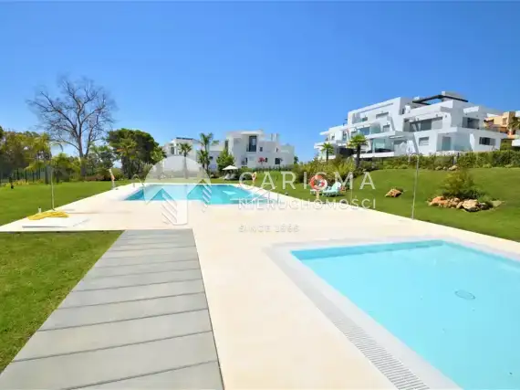 (51) Nowy, luksusowy penthouse w Atalaya, Costa del Sol