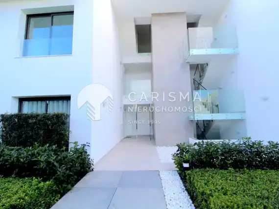 (17) Luksusowy, parterowy apartament w Atalaya, Costa del Sol