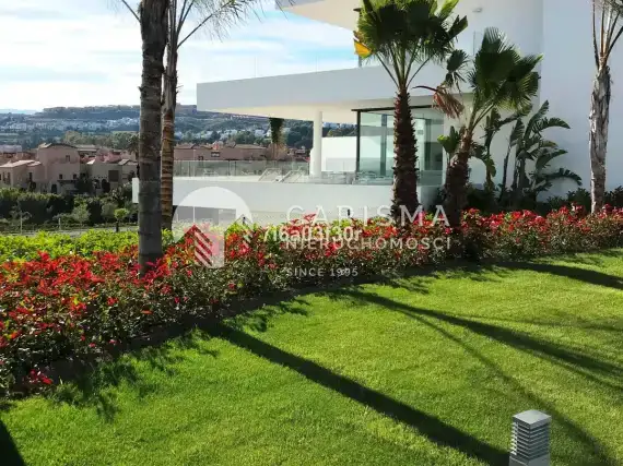 (31) Nowy, luksusowy apartament w Atalaya Golf, Costa del Sol