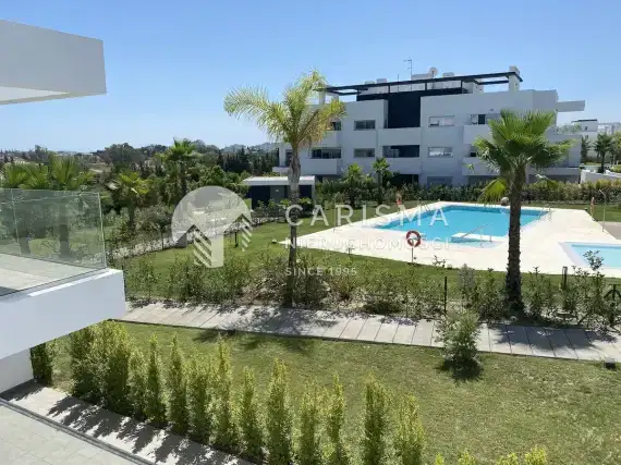 (4) Luksusowy apartament przy polach golfowych w Atalaya, Costa del Sol