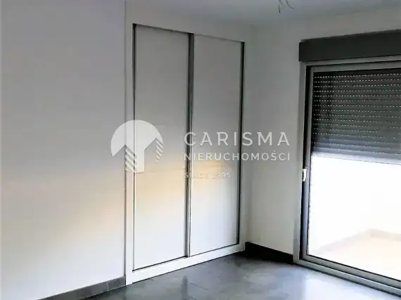 (12) Luksusowy penthouse, gotowy do zamieszkania, w Atalaya, Costa del Sol