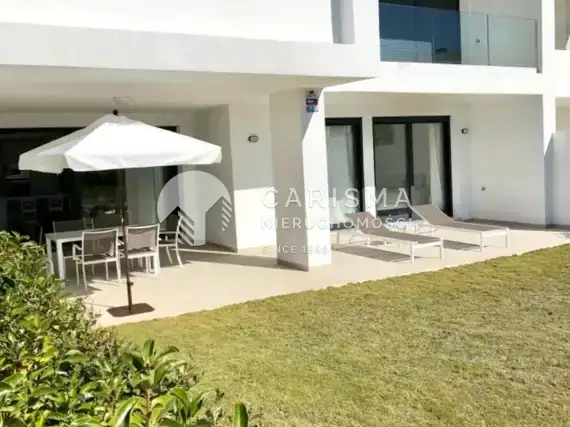 (5) Luksusowy, parterowy apartament w Atalaya, Costa del Sol
