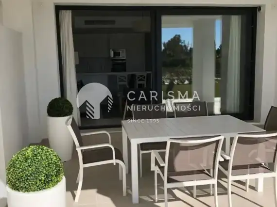 (8) Luksusowy, parterowy apartament w Atalaya, Costa del Sol