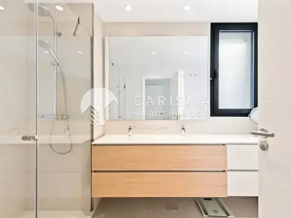 (11) Luksusowy, parterowy apartament w Aytalaya, Costa del Sol