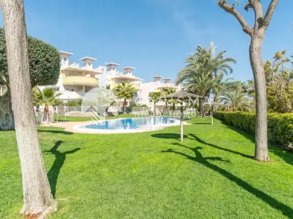 (24) Mieszkanie w Hiszpanii przy polu golfowym Villamartin