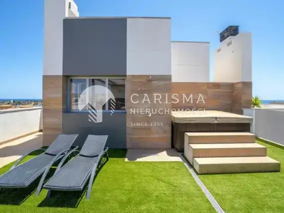 (24) Luksusowy penthouse w Cabo Roig 100 m od plaży