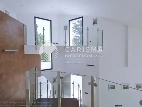 (13) Luksusowa, nowoczesna willa tuż obok centrum San Pedro, Costa del Sol