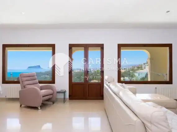 (7) Śródziemnomorska willa z widokiem na morze, Moraira