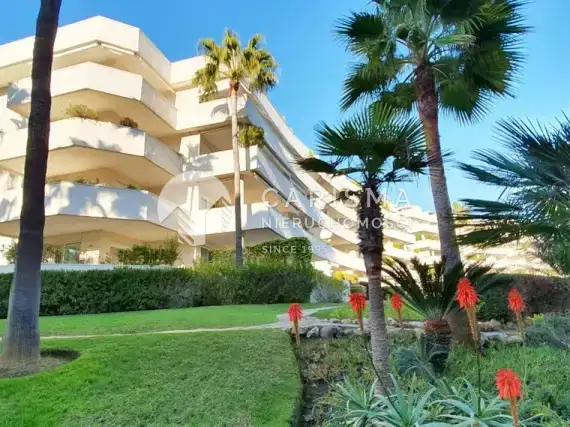 (23) Luksusowy apartament w pierwszej linii brzegowej, New Golden Mile, Costa del Sol