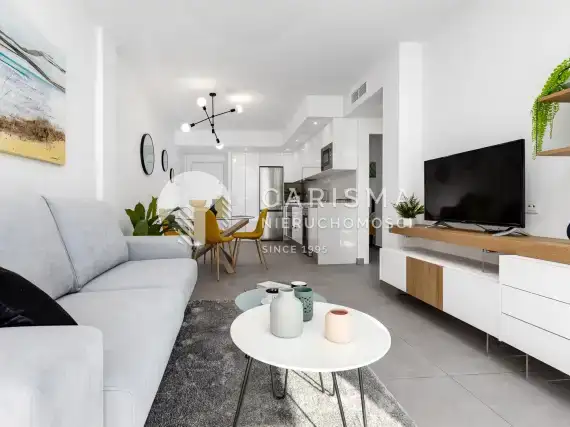 (13) Nowe apartamenty przy polu golfowym Villamartin