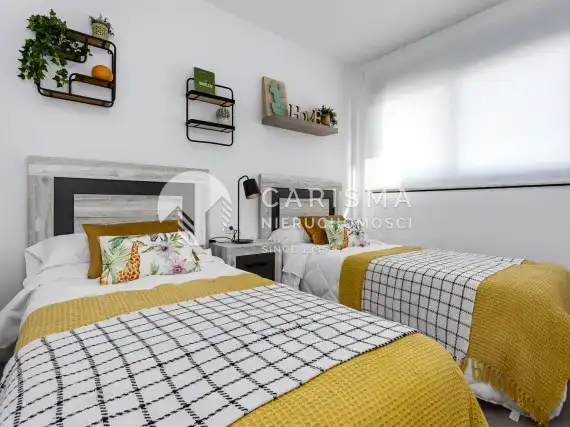 (24) Nowe apartamenty przy polu golfowym Villamartin