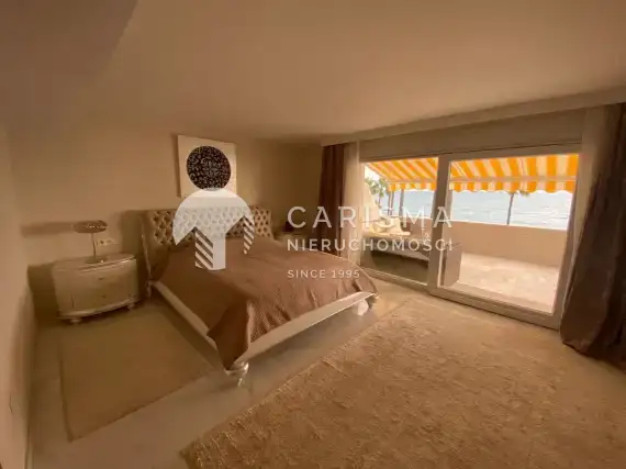 (27) Luksusowy apartament w pierwszej linii brzegowej, Estepona, Costa del Sol