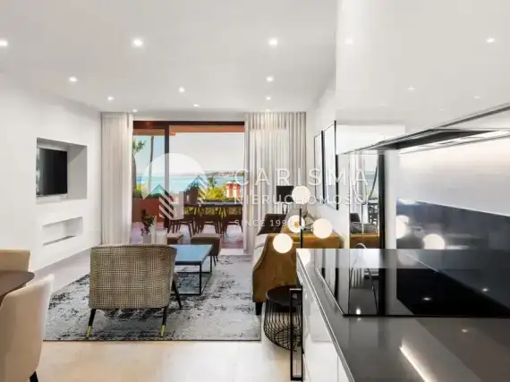 (7) Apartament przy plaży w New Golden Mile, Costa del Sol