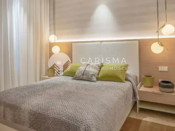 (26) Luksusowy i nowy apartament w pierwszej linii brzegowej, Estepona, Costa del Sol