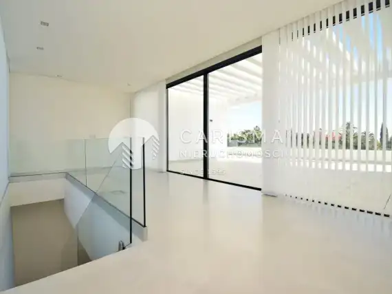 (28) Luksusowa willa w New Golden Mile Marbella