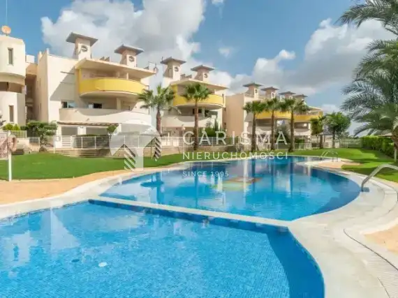 (3) Penthouse przy polu golfowym Villamartin