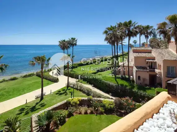 (13) Luksusowy apartament w pierwszej linii brzegowej, Estepona, Costa del Sol