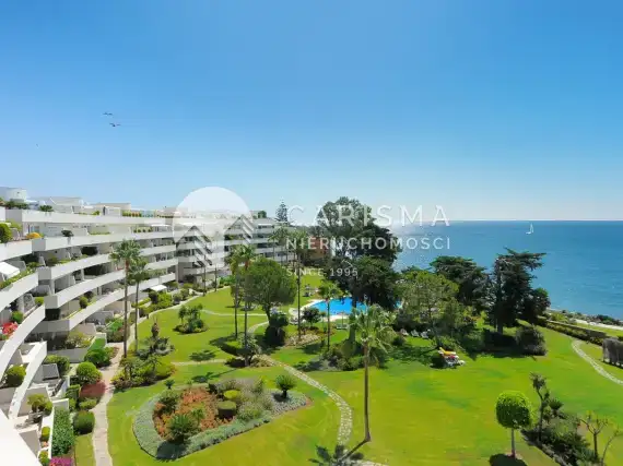 Luksusowy penthouse w pierwszej linii brzegowej, Estepona, Costa del Sol 1