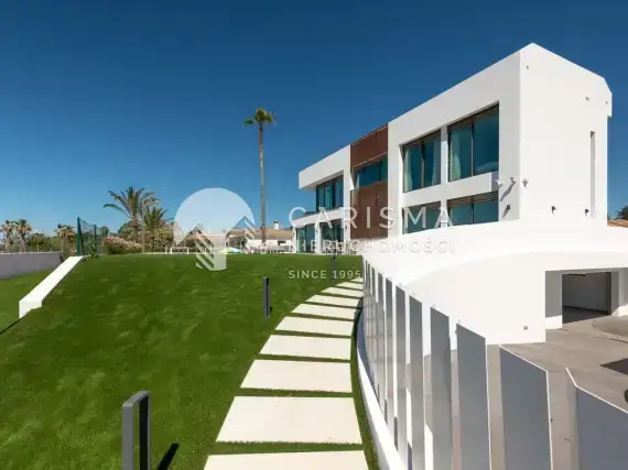 (40) Nowa, luksusowa willa w pierwszej linii brzegowej, New Golden Mile, Costa del Sol
