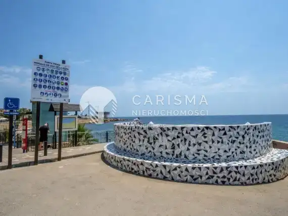 (23) Apartament 100 m od plaży w Punta Prima