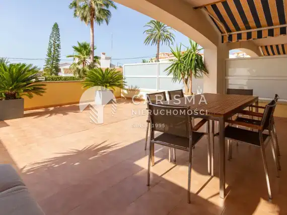 (6) Mieszkanie na parterze, 50 metrów od plaży Els Molins, Denia