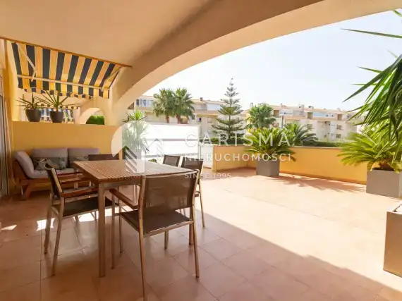 (8) Mieszkanie na parterze, 50 metrów od plaży Els Molins, Denia